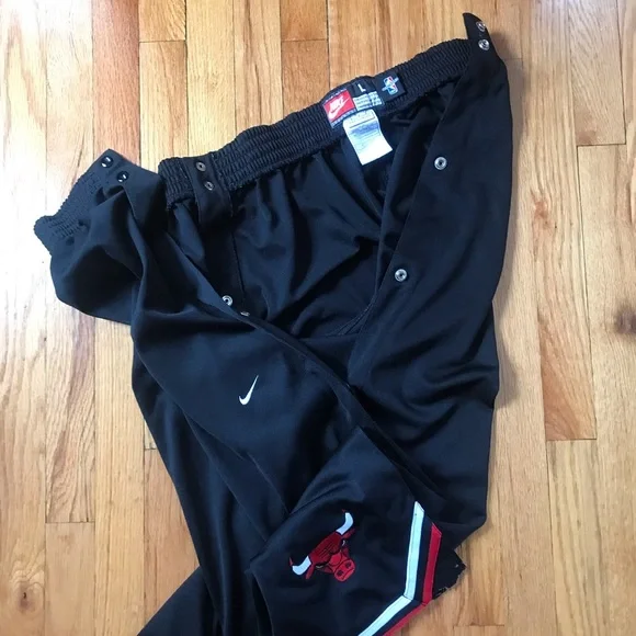 Nike NBA X Chicago Bulls 90s Tearaway Pants Large